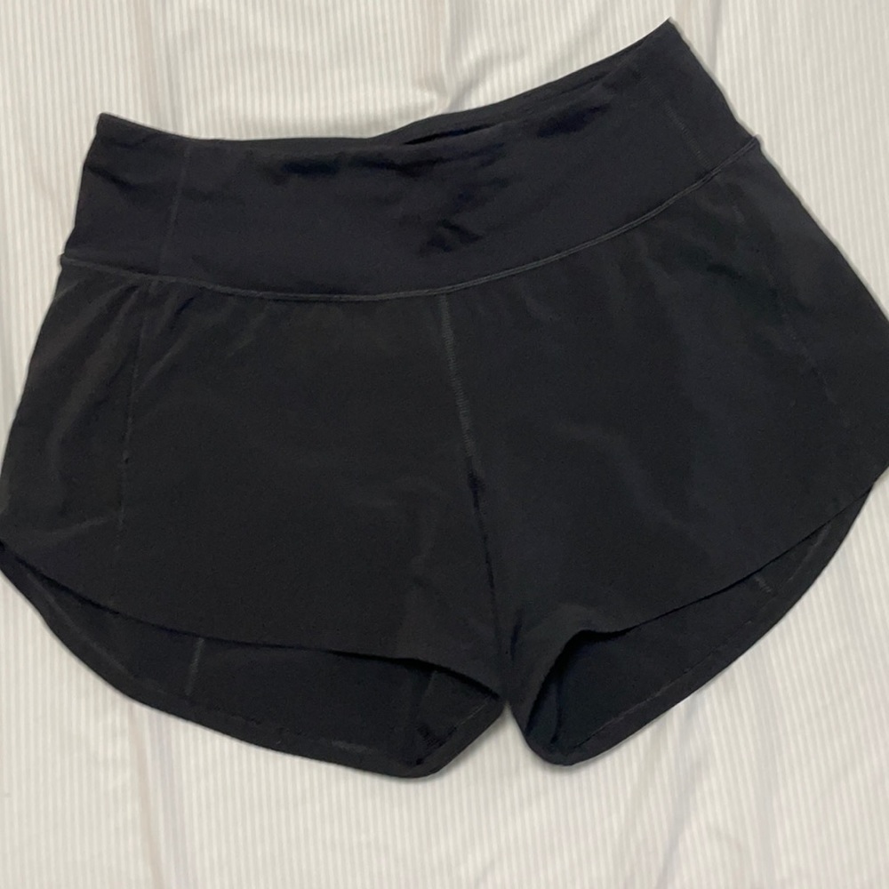 Lulu shorts 4 tall